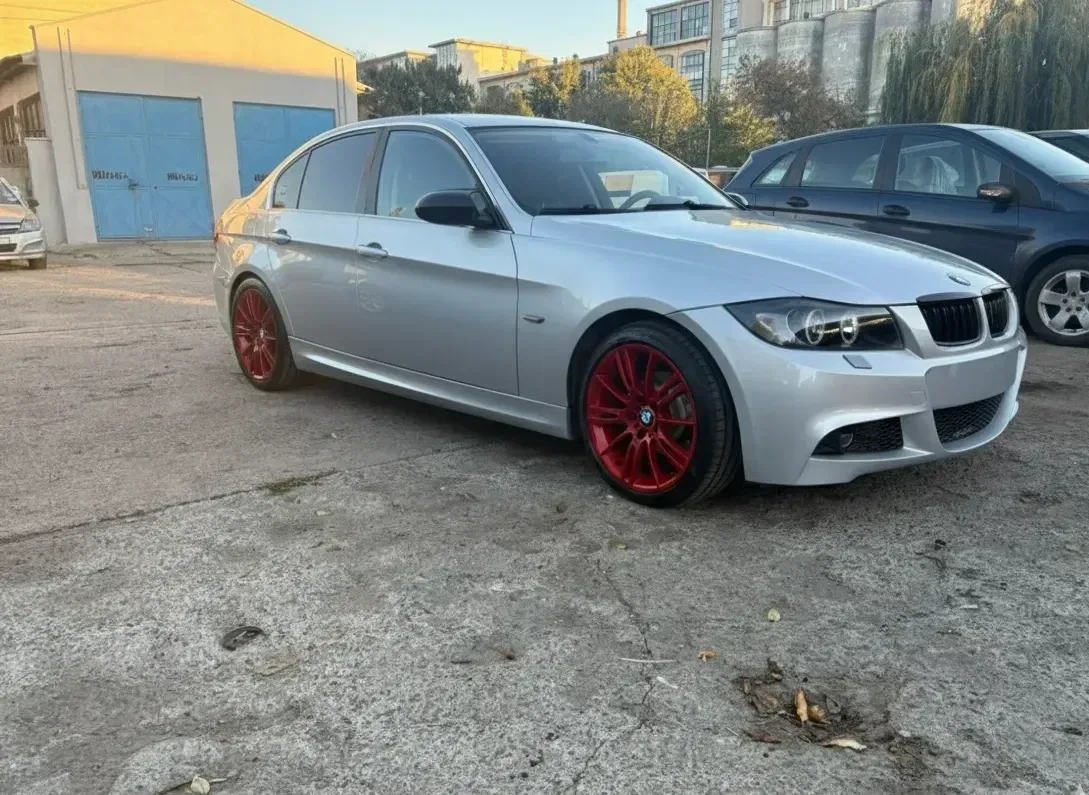 BMW Seria 3 E90/E91/E92/E93 — imagine 5