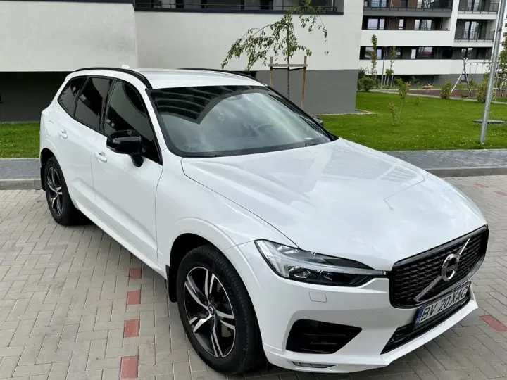 Volvo XC 60 II B5 MHEV AT8 AWD R-Design