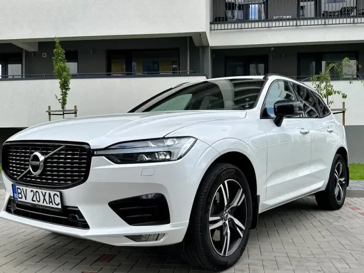 Volvo XC 60 II B5 MHEV AT8 AWD R-Design