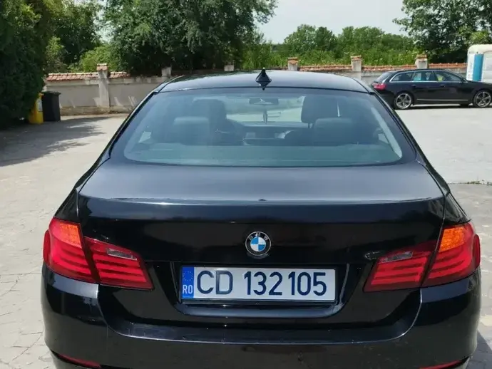 BMW Seria 5 F10/F11/F07 535i xDrive AT