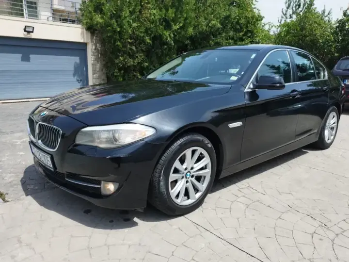 BMW Seria 5 F10/F11/F07 535i xDrive AT