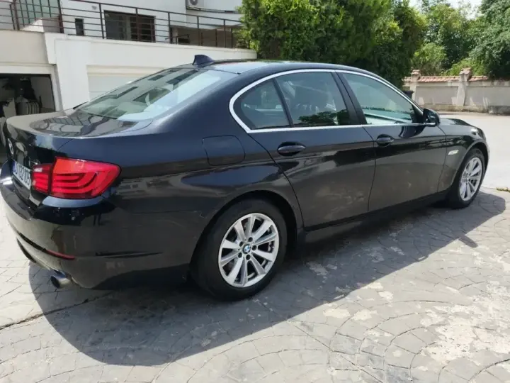 BMW Seria 5 F10/F11/F07 535i xDrive AT