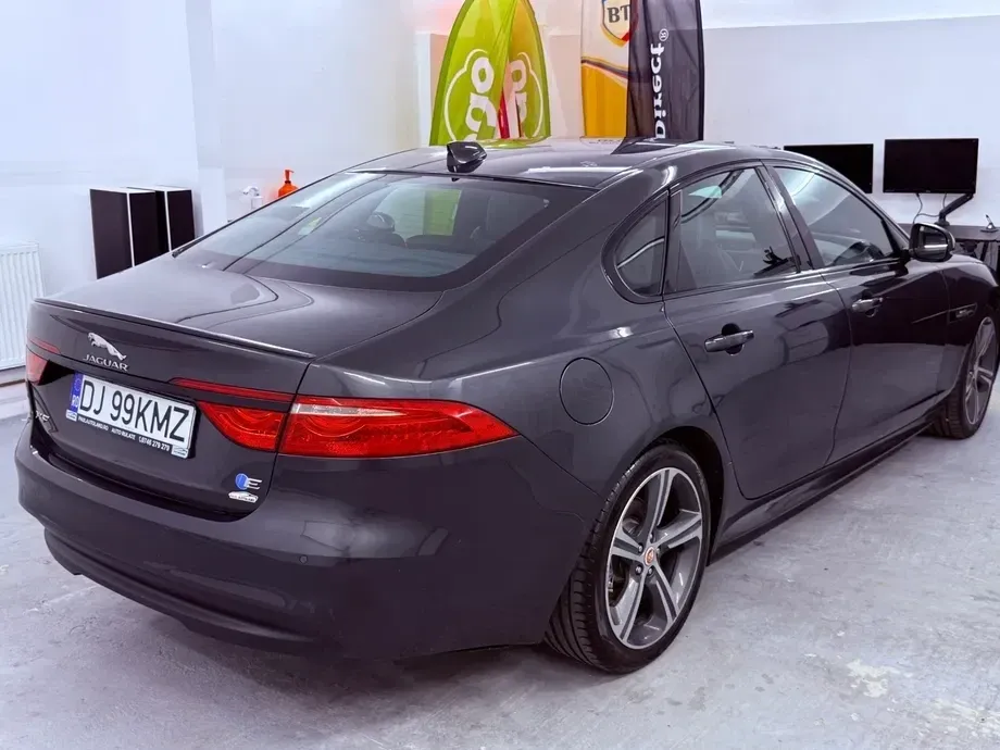 Jaguar XF E-Performance Aut. R-Sport — imagine 2