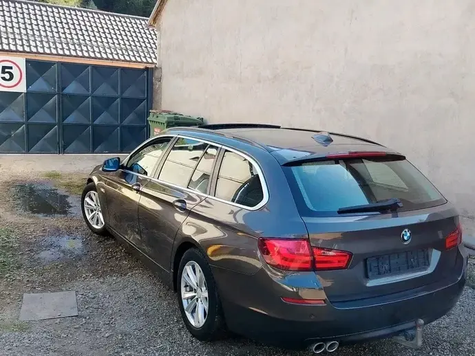 BMW Seria 5 F10/F11/F07 520d