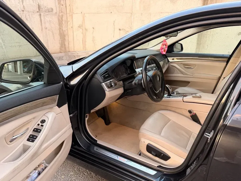 BMW Seria 5 F10/F11/F07 — imagine 6