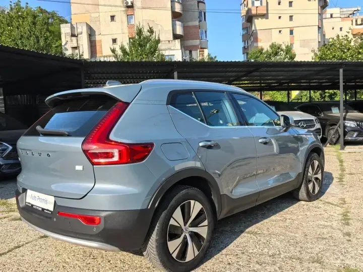 Volvo XC 40 T5 Recharge DKG Ultimate Dark