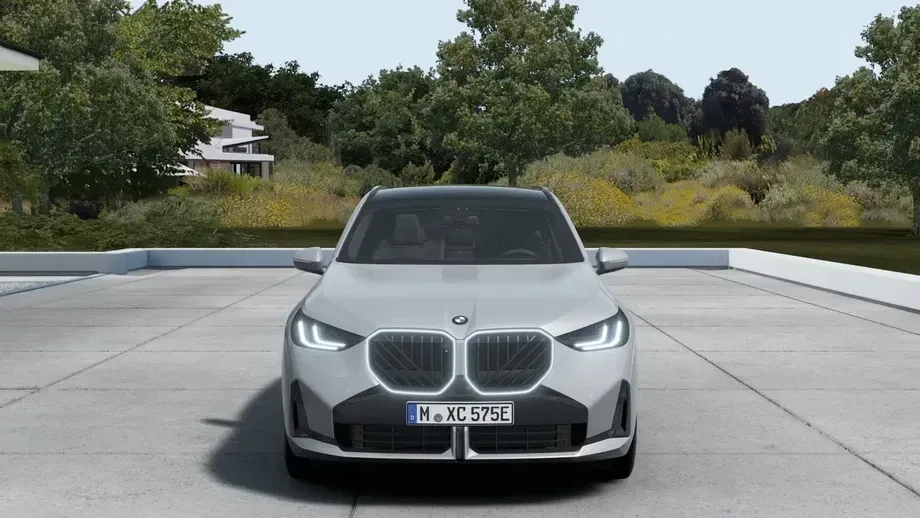 BMW X3 30e xDrive AT PHEV — imagine 4