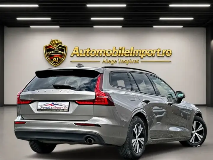 Volvo V60 II D3 Geartronic Momentum