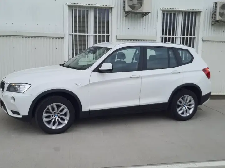 BMW X3 F25 xDrive20d Aut. Blue Performance