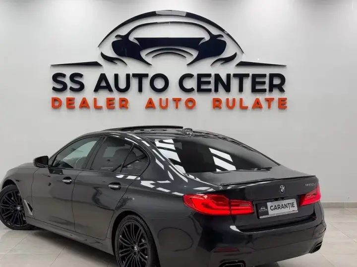 BMW Seria 5 G30/G31 M550d xDrive Aut.