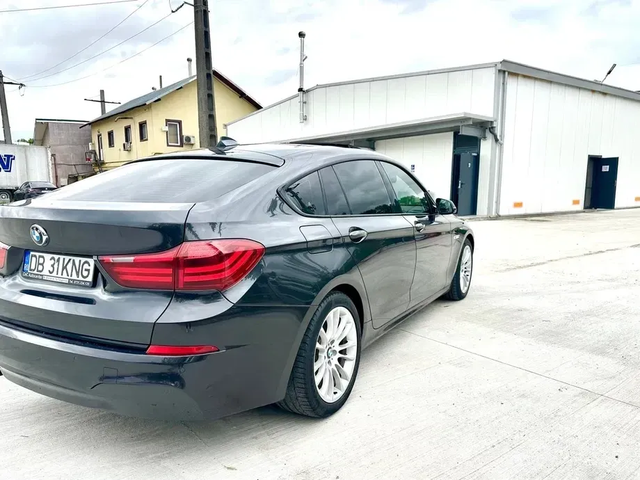 BMW Seria 5 F10/F11/F07 520d Aut. — imagine 3