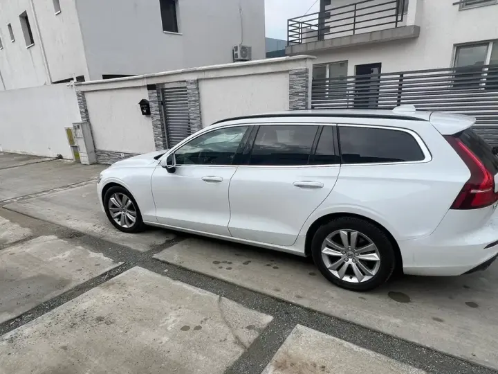 Volvo V60 II