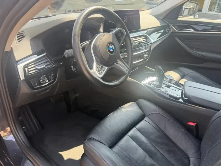 BMW Seria 5 G30/G31 530e xDrive AT PHEV