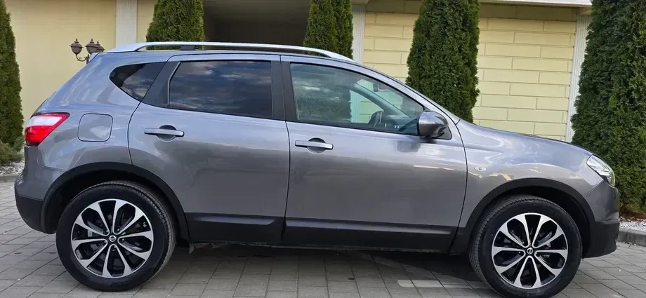 Nissan Qashqai I 1.6 DCI 4 x 4 DPF Start/Stop tekna — imagine 4