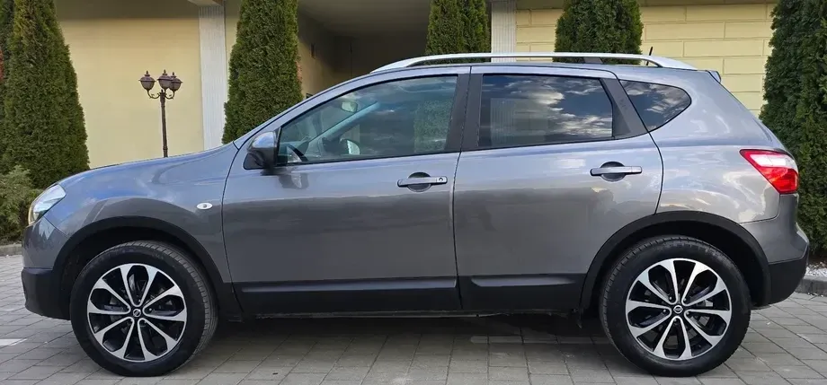 Nissan Qashqai I 1.6 DCI 4 x 4 DPF Start/Stop tekna — imagine 3