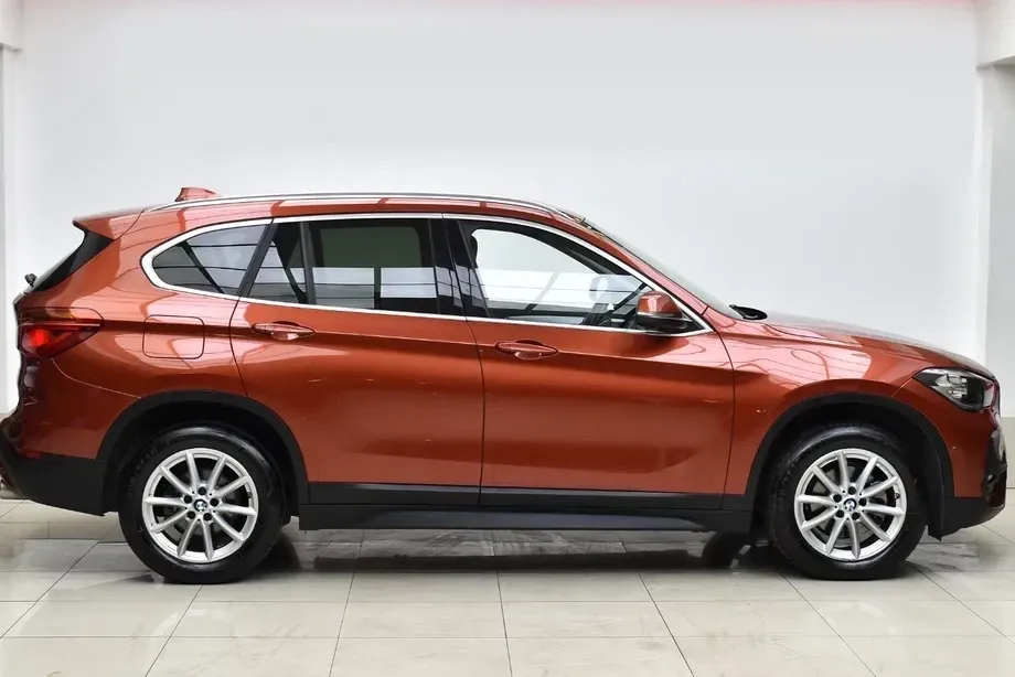BMW X1 F48 sDrive18d AT — imagine 5
