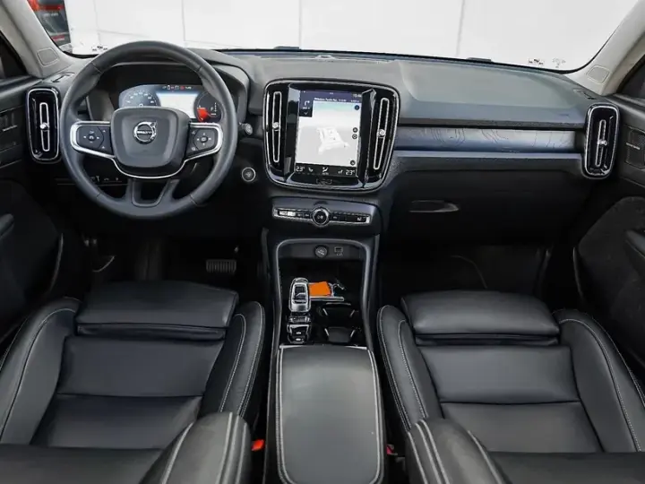 Volvo XC 40 T5 Recharge DKG Inscription