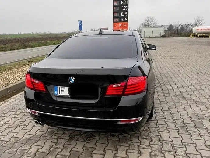 BMW Seria 5 F10/F11/F07 520d