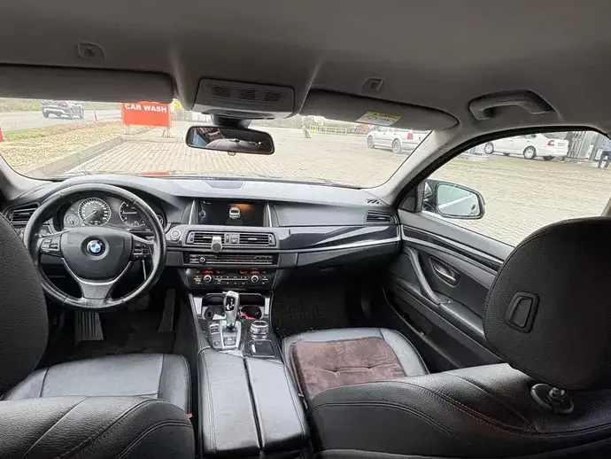 BMW Seria 5 F10/F11/F07 520d