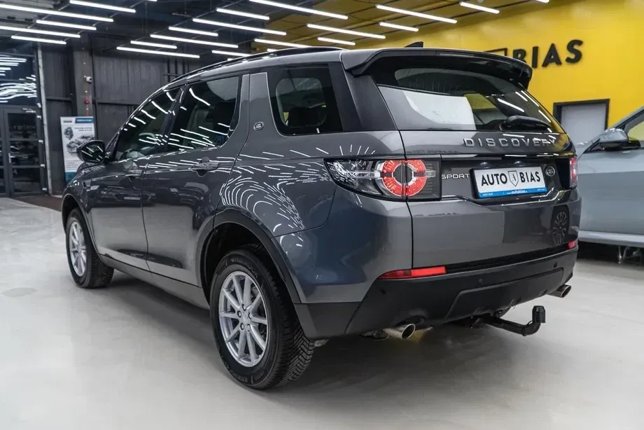 Land Rover Discovery Sport 2.0 l TD4 SE Aut. — imagine 5
