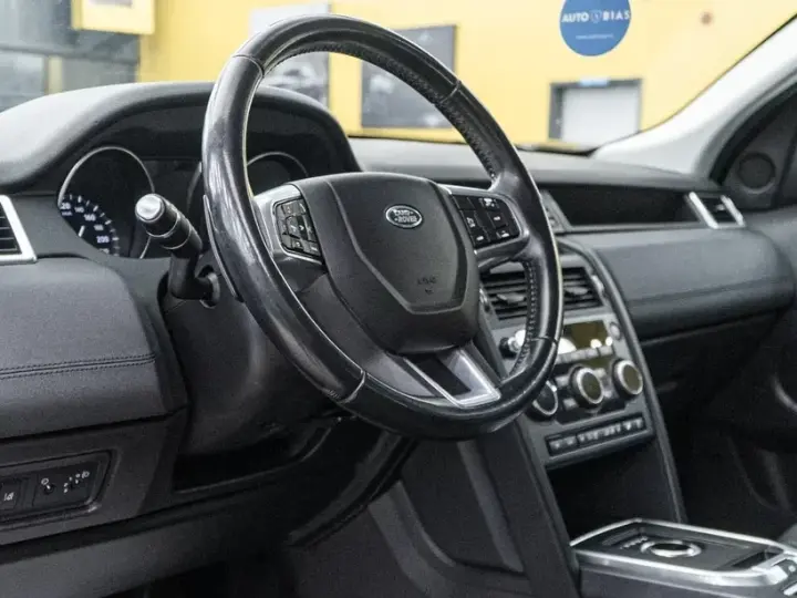 Land Rover Discovery Sport 2.0 l TD4 SE Aut.