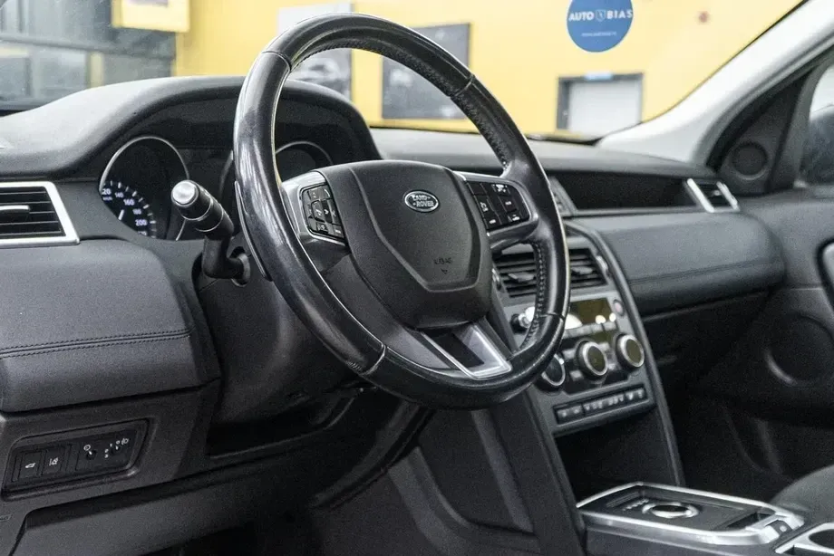 Land Rover Discovery Sport 2.0 l TD4 SE Aut. — imagine 6