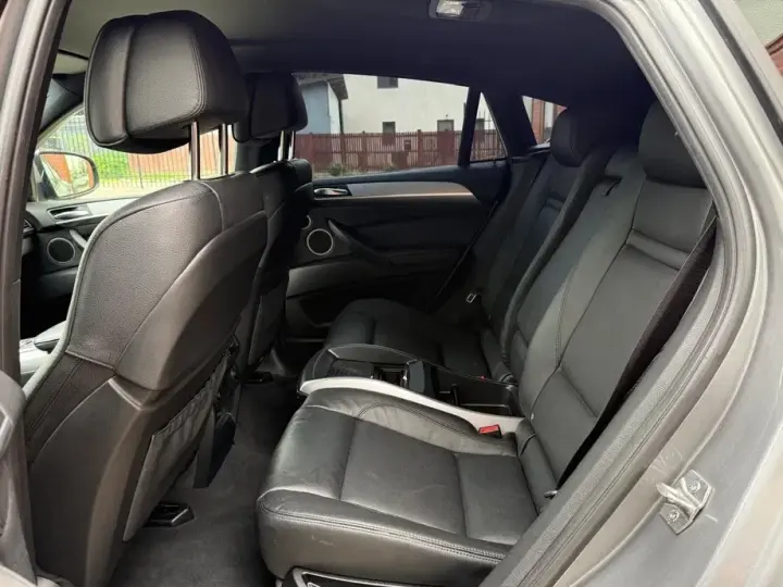 BMW X6 E71