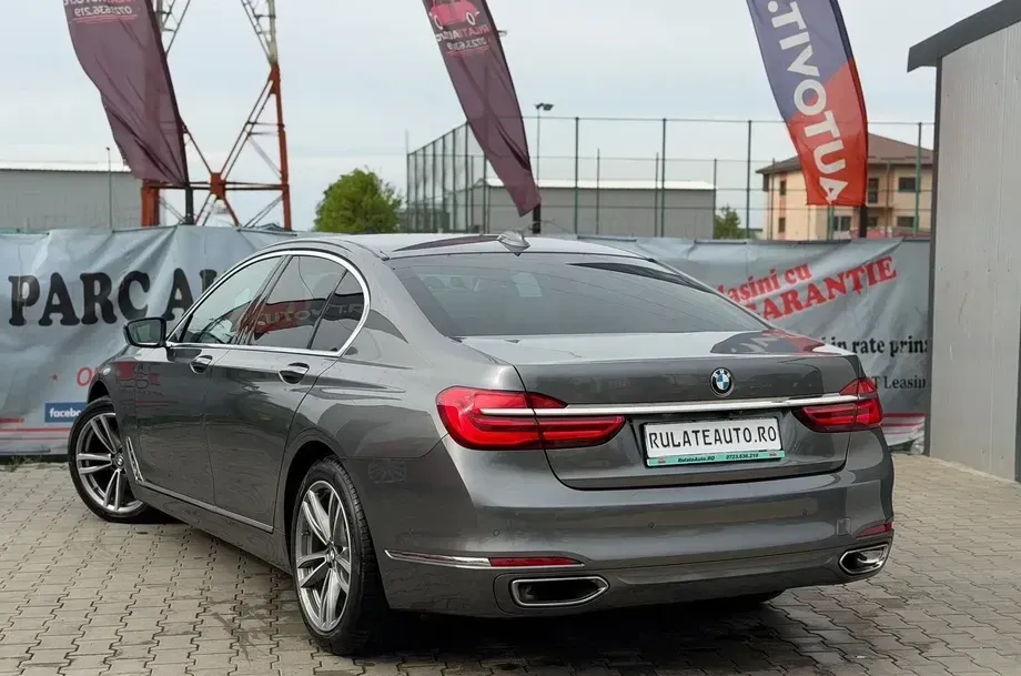 BMW Seria 7 730d xDrive — imagine 3
