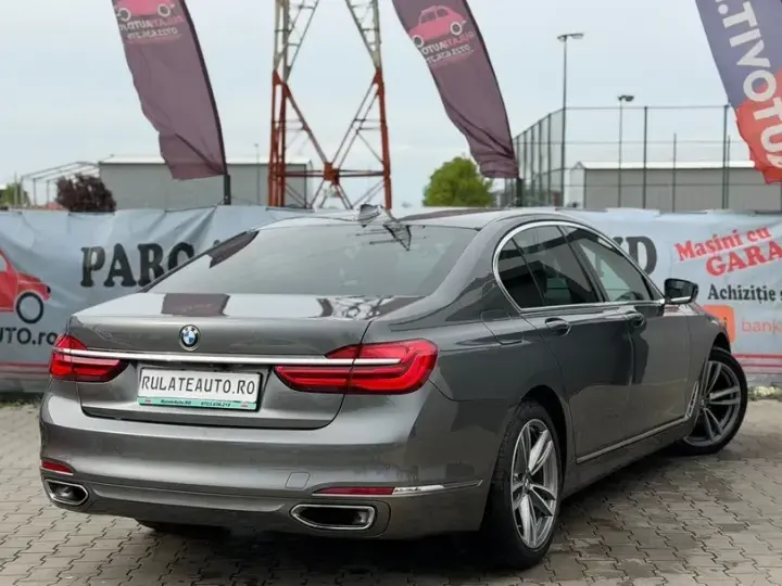 BMW Seria 7 730d xDrive