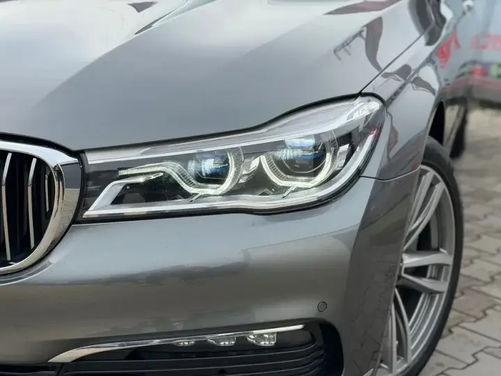 BMW Seria 7 730d xDrive