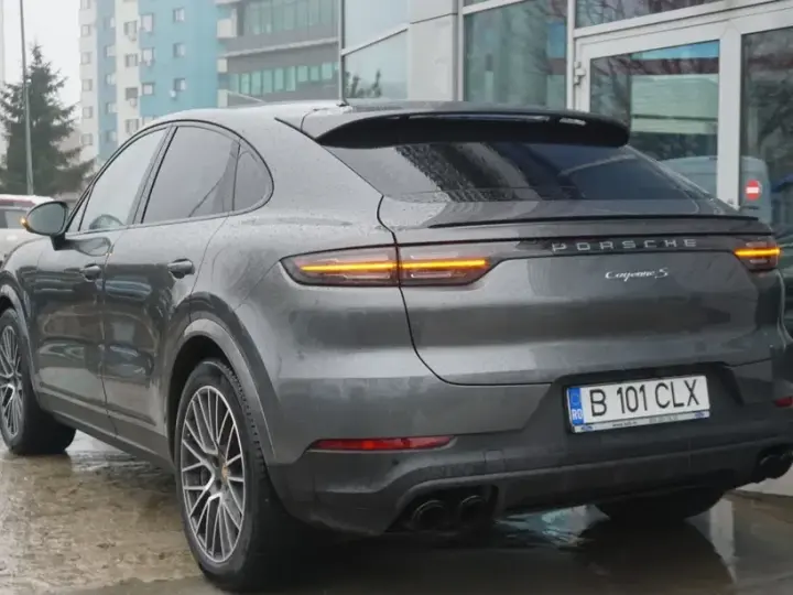 Porsche Cayenne Coupe S