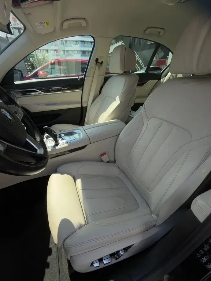 BMW Seria 7 G11/G12 730d xDrive MHEV — imagine 4