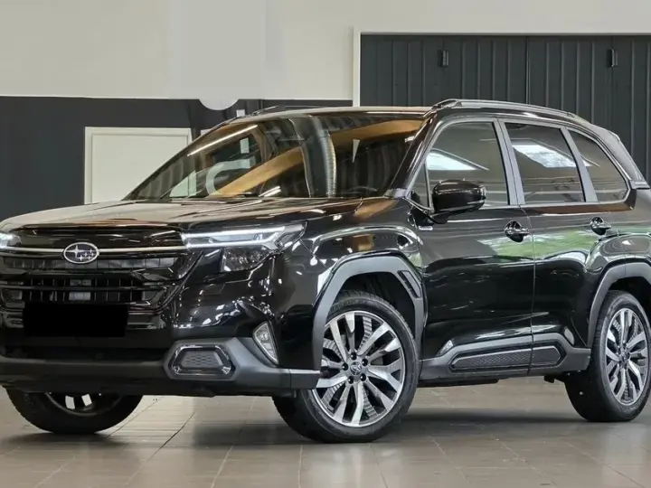 Subaru Forester 2.0 e-Boxer LinearTronic MHEV Premium