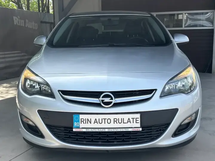 Opel Astra J 1.6 TWINPORT ECOTEC Active