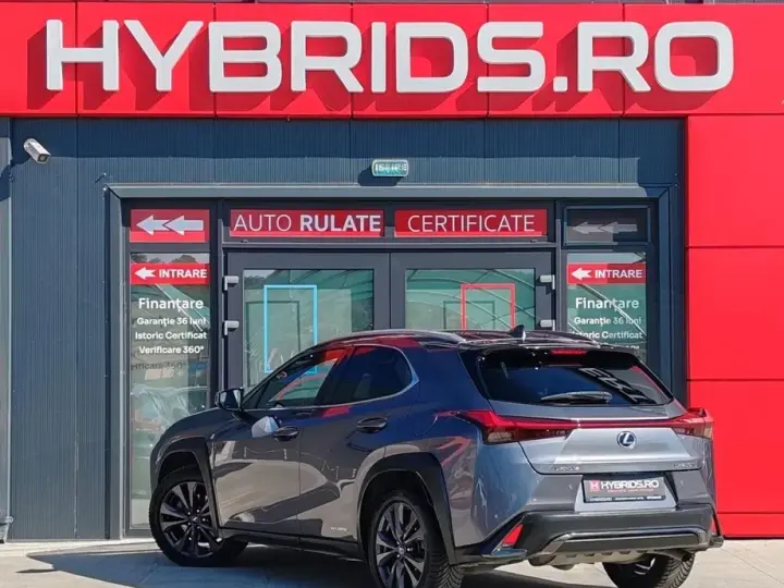 Lexus UX 250h F SPORT