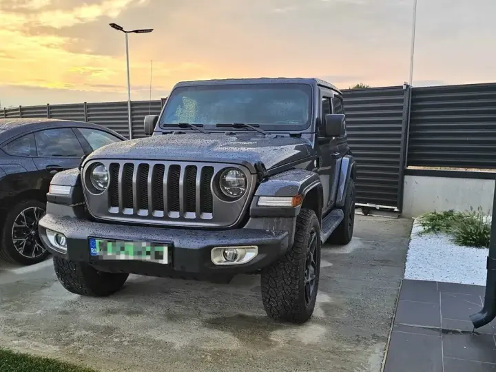 Jeep Wrangler 2.2 CRDi Hardtop AWD Automatik Sahara
