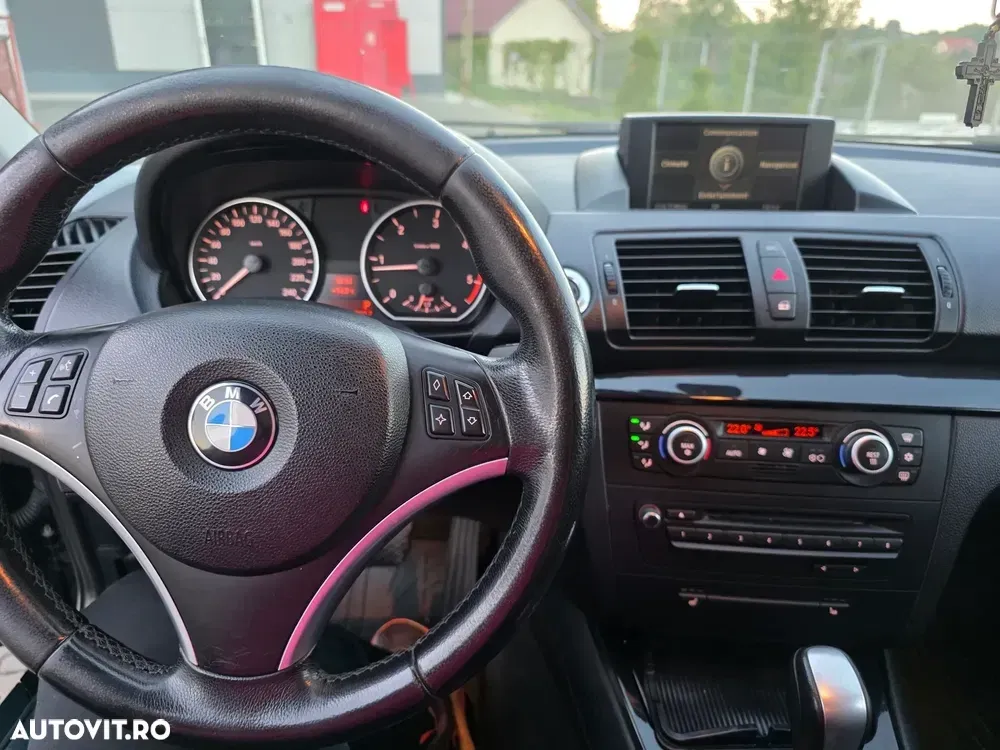 BMW Seria 1 E81/E82/E87/E88 [2004 - 2011] — imagine 2