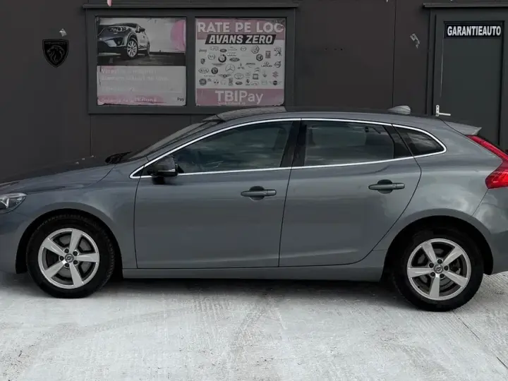 Volvo V40 II D4 Inscription