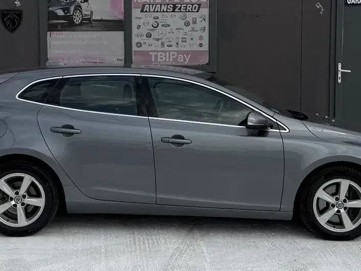Volvo V40 II D4 Inscription