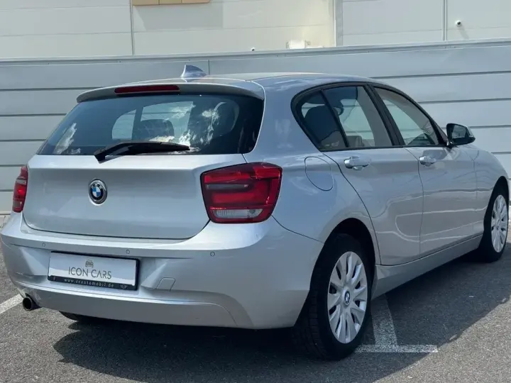 BMW Seria 1 F20/F21 116d DPF Edition Lifestyle