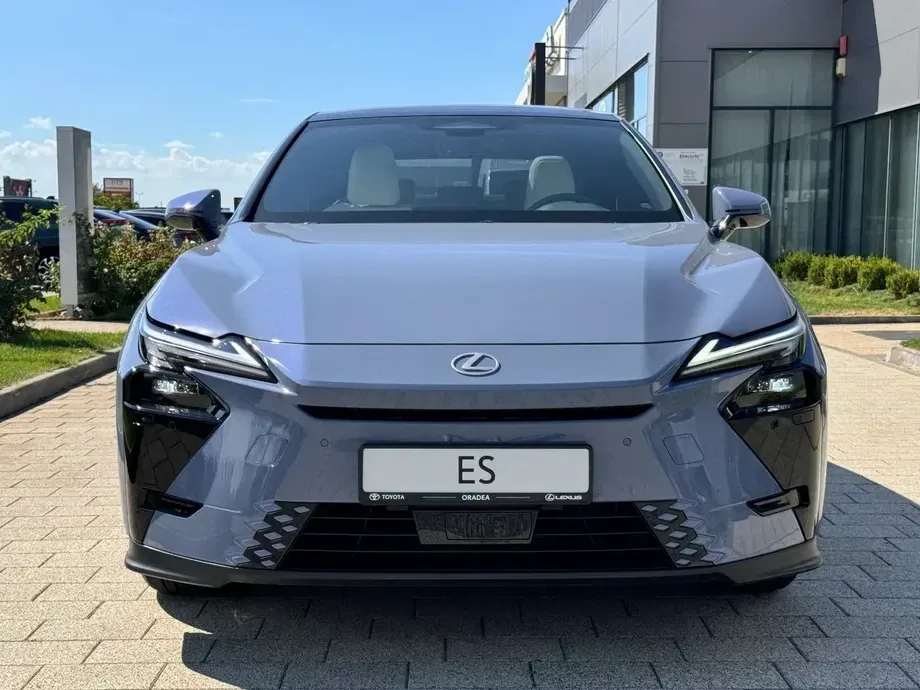 Lexus ES VII 300h 2.5 FWD E-CVT Executive — imagine 2