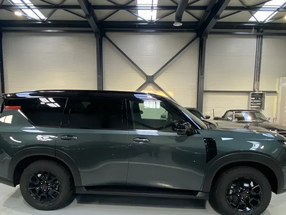Nissan Armada — imagine 6