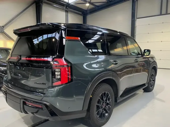 Nissan Armada