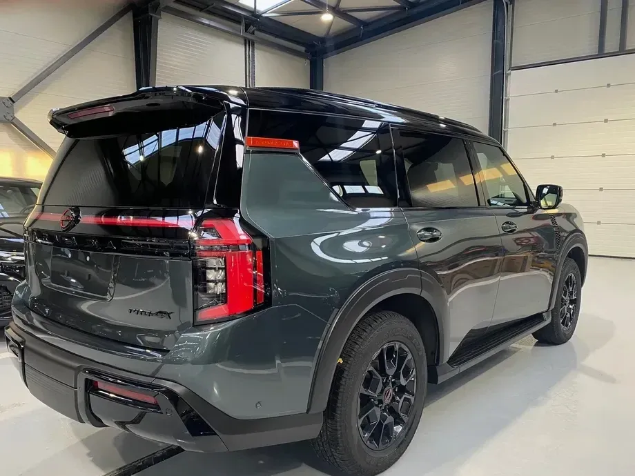 Nissan Armada — imagine 5