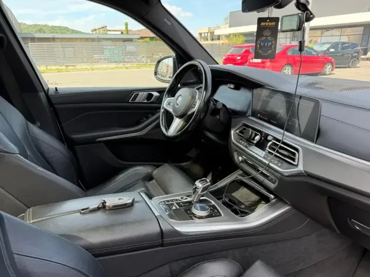BMW X5 G05