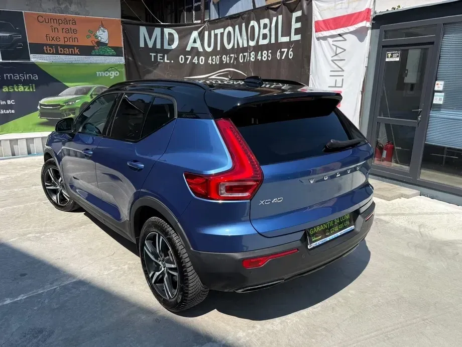 Volvo XC 40 D4 AWD Geartronic R-Design — imagine 3
