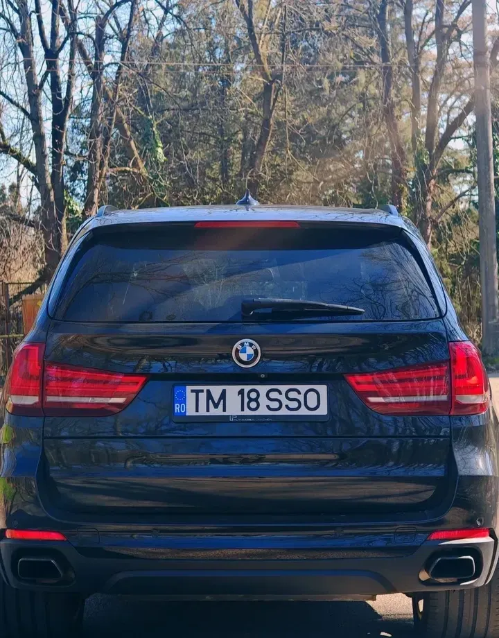 BMW X5 — imagine 5