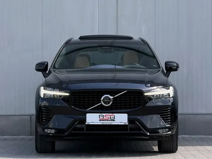 Volvo XC 60 II B4 D AWD Ultimate Dark