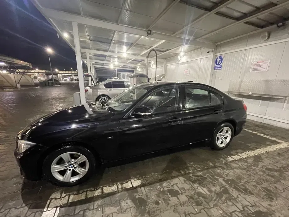 BMW Seria 3 F30/F31/F34 320d — imagine 4