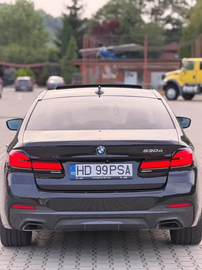 BMW Seria 5 G30/G31 530e Aut. M Sport Edition — imagine 3